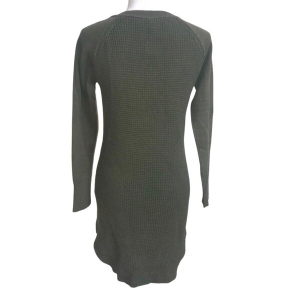 Francesca’s Alya olive green knit sweater dress size small - Picture 2 of 7